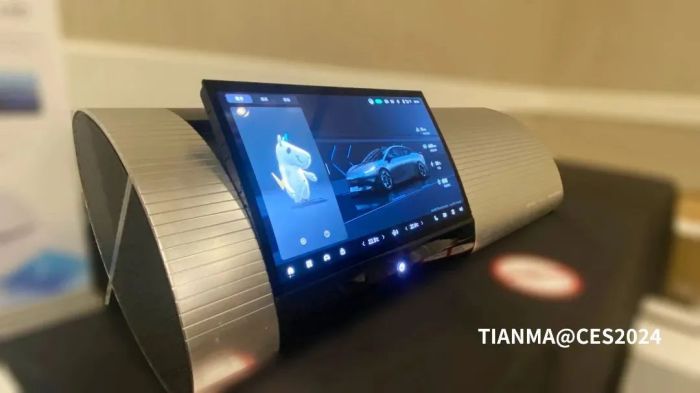 AI+汽車火爆盤點(diǎn)CES2024上形態(tài)各異的車載顯示屏(圖13)